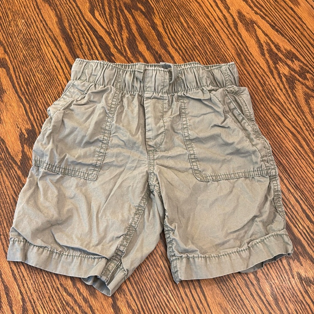 Gap shorts